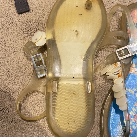 Stuart Weizmann fish jellies size 8 - Picture 4 of 4